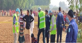 পীরগঞ্জে অটোভ্যান চালকের গলাকাটা মরদেহ উদ্ধার করেছে পুলিশ